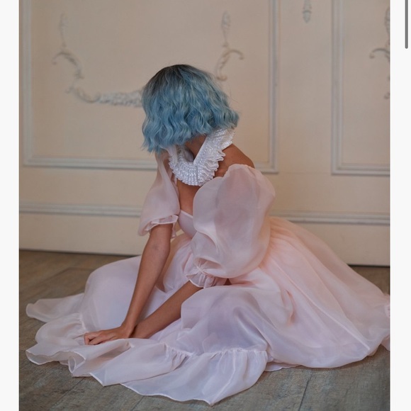 *SOLD* Selkie peach French puff - Picture 3 of 4